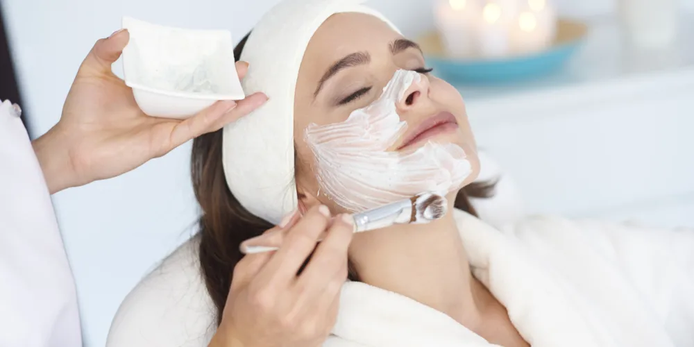 وصفات تقشير خفيفة تناسب جميع أنواع البشرة