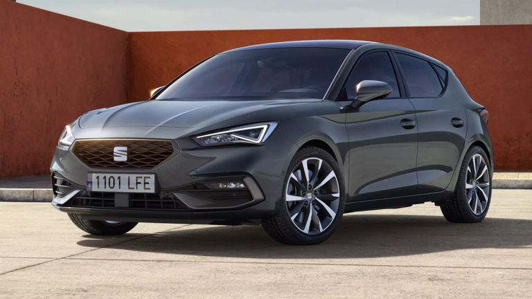 سيات ليون 2025