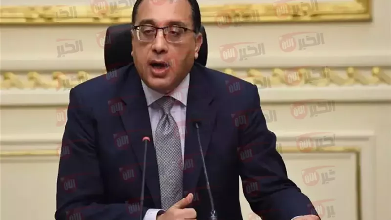 هل يوم الأحد القادم