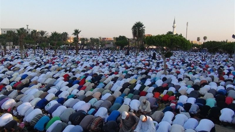 صلاة العيد الساعه